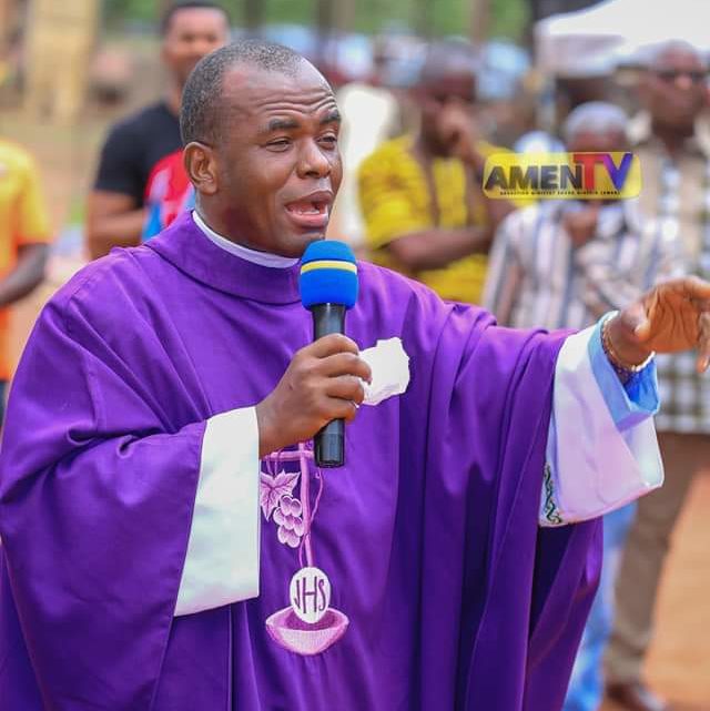 VIDEO: Almost All Anambra Gov Candidates Are My Friends – Mbaka