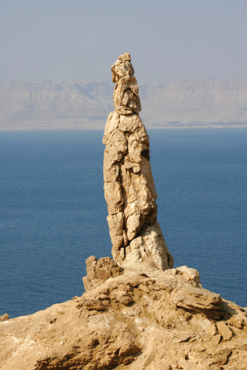 Lot's Wife's Pillar Of Salt Is Still Standing Till Today, At Mount Sodom:  See Photos - Ekohotblog