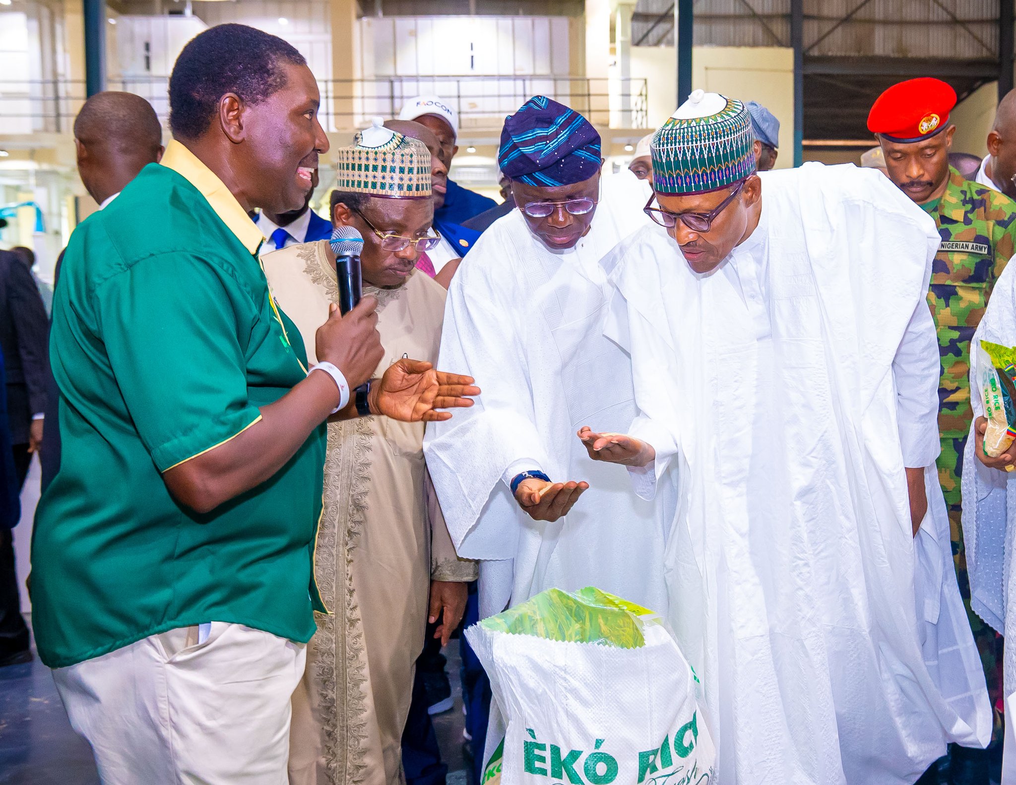 You Are Doing Well” — Buhari Tells Sanwo-Olu In Lagos