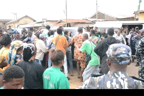 EPE Decides: Mammoth Crowd Follows Lagos Deputy Governor At Polling Unit